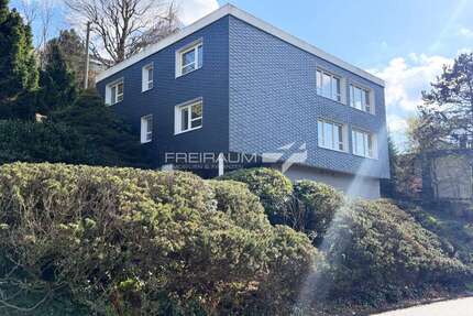 Haus zum Kaufen in Siegen Eiserfeld 309.000,00 € 179.72 m² - Siegen / Eiserfeld