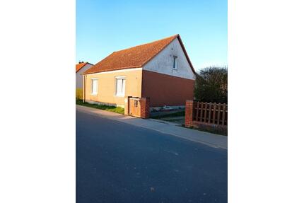 Einfamilienhaus mit Garage in Schönfeld - Gartz (Oder)