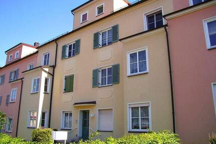 Vermietete 2-Raumwohnung in Marienthal mit Balkon, Tageslichtbad u. Stpl.! Blick ins Erzgebirge! - Zwickau