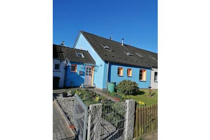 DHH, 80m², renov., Ostseen., barrierefrei, ruhig, Erbp., 2 Bäder - Lübeck Kücknitz