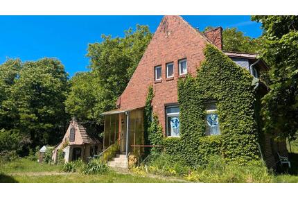 Charmantes Backsteinhaus mit großem Grundstück - Lenzen (Elbe)