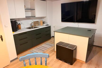Zimmer Vermietung WG - 450,00&nbsp;EUR Kaltmiete, ca.&nbsp; 200,00&nbsp;m&sup2; in Untermeitingen (PLZ: 86836)