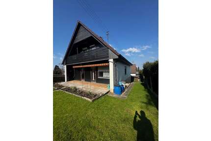 Haus zum Kaufen in Leinfelden-Echterdingen 549.000,00 € 125.85 m²