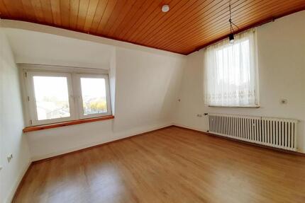 Helle 3 Zimmer K, D, B Wohnung von 61 m² im 2.OG - Gelsenkirchen Buer