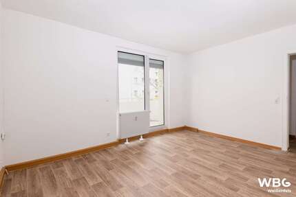 Wohnung zum Mieten in Weissenfels 378,78 € 59.2 m²