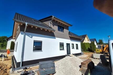Mietwohnung Erstbezug Neubau 3ZKB inkl. Küche + Dachterrasse - Kirchberg (Hunsrück)