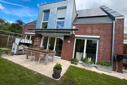Neuwertige DHH in zentraler Lage Energieeffizienzklasse A+ - Lüneburg Goseburg-Zeltberg
