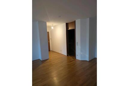 Wohnung 72 m2 in Sendling morgen 25.3. Wohnungsbesichtigung ab 10 - München Maxvorstadt