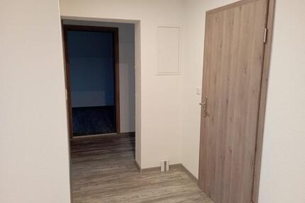 Dachgeschoss 2-Raum Wohnung - 450,00&nbsp;EUR Kaltmiete, ca.&nbsp; 50,00&nbsp;m&sup2; in Aschersleben (PLZ: 06449)