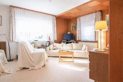 Seltene Kombination: Wohnhaus plus Freizeitgrundstück in Weihernähe in Wächstersbach Wittgenborn - Wächtersbach