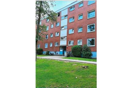 Helle 3-Zimmer-Wohnung mit Balkon in Stade
