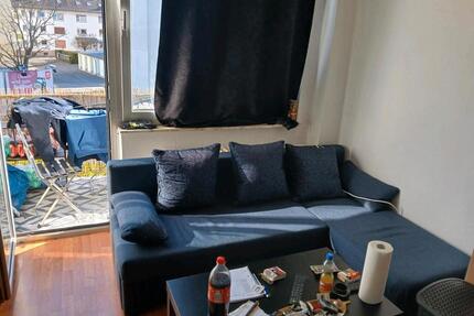 1 Zimmer Wohnung mit Balkon - 670,00&nbsp;EUR Kaltmiete, ca.&nbsp; 28,00&nbsp;m&sup2; in Frankfurt am Main (PLZ: 65933) West