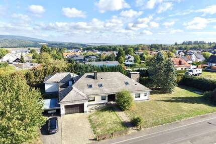 Haus zum Kaufen in Kempfeld 429.000,00 € 439 m²
