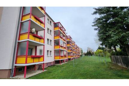 Apartment mit Balkon - 53.900,00&nbsp;EUR Kaufpreis, ca.&nbsp; 58,40&nbsp;m&sup2;&nbsp;Wohnfl&auml;che in Groitzsch (PLZ: 04539)