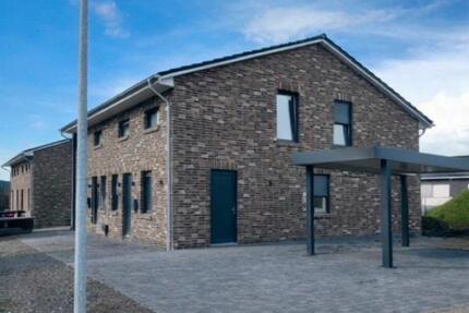 Moderne Doppelhaushälfte 140 qm mit Carport, Garten und 4 Zi. - Rotenburg (Wümme)