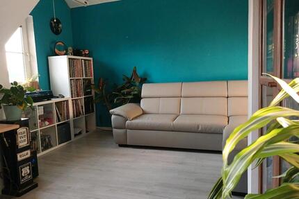 Attraktive 2-Zimmer-Dachgeschosswohnung -ab 01.06 verfügbar - Glienicke/Nordbahn