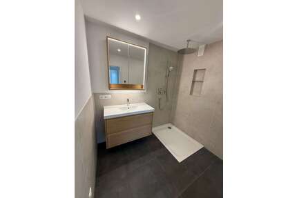 Wohnung zum Kaufen in Pforzheim 229.000,00 € 65 m²