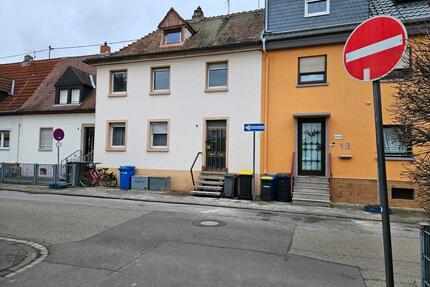 Zweifamilienhaus mit Entwicklungspotenzial in Lu Oggersheim - Ludwigshafen am Rhein Ludwigshafen-Oggersheim