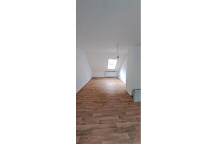3 Zimmer, Dachgeschoss, 60 qm Wohnfläche - Bad Abbach
