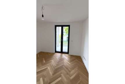 Wohnung zum Kaufen in Frankfurt 899.000,00 € 120 m²