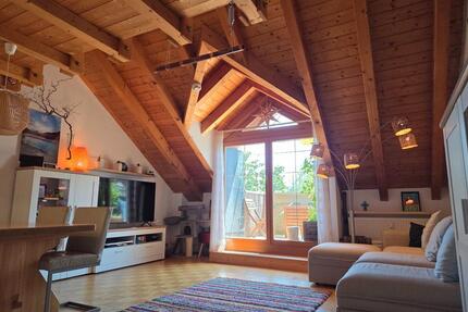 4-Zi.-Maisonettewohnung mit Sichtdachstuhl, Südbalkon u. TG - Putzbrunn