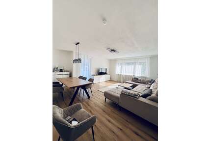 Wohnung zum Kaufen in Schloß Holte-Stukenbrock 219.000,00 € 81.34 m²