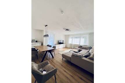Wohnung zum Kaufen in Schloß Holte-Stukenbrock 219.000,00 € 84.8 m²