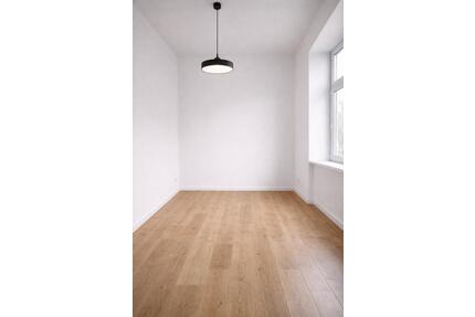 3,5 Zimmer- Wohnung im 2.OG im Bahnhofsgebäude in Uffenheim zu vermieten – Erstbezug nach Sanierung!