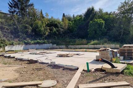 Außergewöhnliche Gelegenheit. Bauplatz für bis zu 3 Doppelhaushälften inkl. fertiger Planung Baugenehmigung etc. - Kippenheim