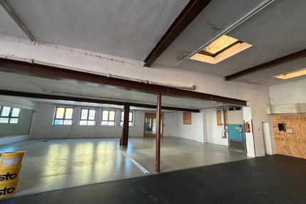 Vielseitige Gewerbefläche. Studio, Lager, Büro oder Atelier - Forchheim
