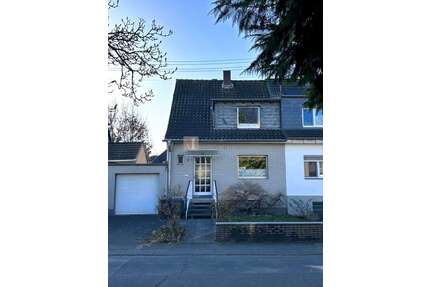 Haus zum Kaufen in Köln Lövenich 539.000,00 € 104 m² - Köln / Lövenich