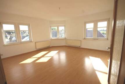 Wohnung zum Mieten in Hartmannsdorf 325,00 € 57 m²