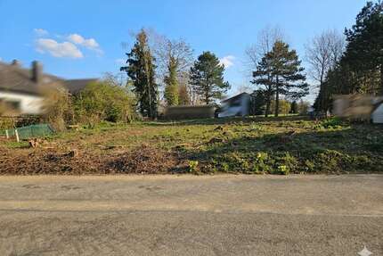 Grundstück zu verkaufen in Pfaffenhofen 650.000,00 € 708 m²