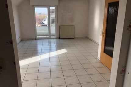 Dachgeschosswohnung 63 m2 zu vermieten - Unna Alte Heide