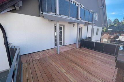 Schöne, helle, komplett neu renovierte 3-Zimmer Wohnung - Niedereschach