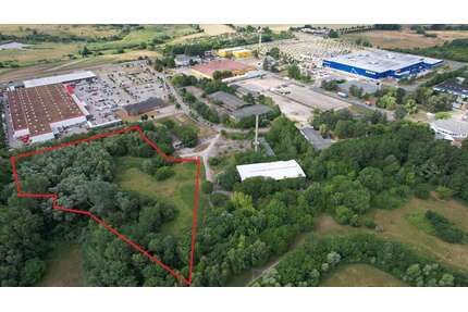 Grundstück in Rostock 250.000,00 € 15765 m²