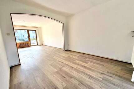 Haus zum Mieten in Homburg 1.600,00 € 150 m²