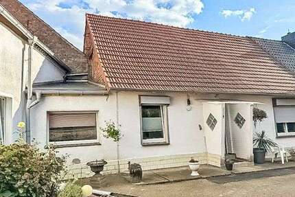 Haus zum Kaufen in Klüden 98.000,00 € 95 m²