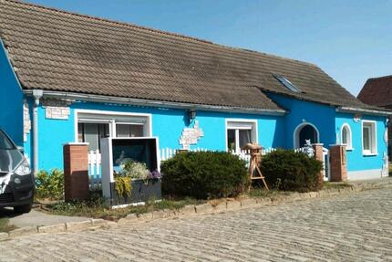 Einfamilienhaus (freistehend) - 129.000,00&nbsp;EUR Kaufpreis, ca.&nbsp; 120,00&nbsp;m&sup2; in Freyburg (Unstrut) (PLZ: 06632)