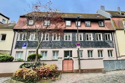 Haus zum Kaufen in Fürth 775.000,00 € 371 m²