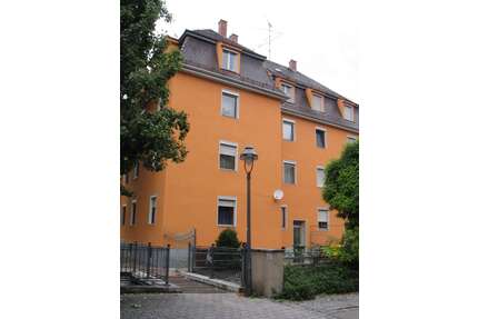Wohnung zum Kaufen in Augsburg 185.000,00 € 75 m²