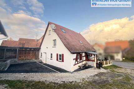 Haus zum Kaufen in Lauf an der Pegnitz 249.000,00 € 138.38 m²