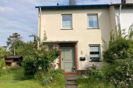 Reiheneckhaus in Vellmar - 225.000,00&nbsp;EUR Kaufpreis, ca.&nbsp; 100,00&nbsp;m&sup2; in Vellmar (PLZ: 34246)