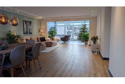 Wohnung zum Kaufen in Pulheim 945.000,00 € 240 m²