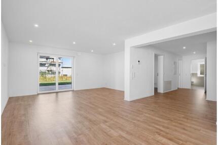 Exklusive 4,5-Zimmer-Gartenwohnung | 120 m² | 300 m² Garten - Wald
