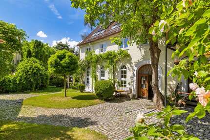 Haus zum Kaufen in Kettershausen, Deutschland 1.288.000,00 € 540 m²