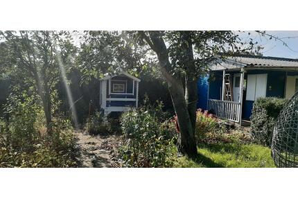 Pachtgarten Abzugeben - 900,00&nbsp;EUR Kaltmiete, ca.&nbsp; 0,00&nbsp;m&sup2; in Arnstadt (PLZ: 99310)