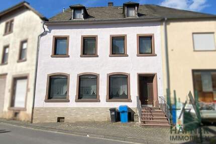 Ein Haus voller Geschichte und Möglichkeiten - willkommen in Ihrem neuen Zuhause in Speicher!