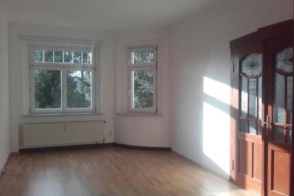 Wohnung mit Balkon in Leubnitz - 550,00&nbsp;EUR Kaltmiete, ca.&nbsp; 94,00&nbsp;m&sup2; in Werdau (PLZ: 08412)