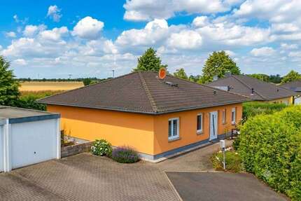 Haus zum Kaufen in Bitterfeld-Wolfen 265.000,00 € 113.44 m²